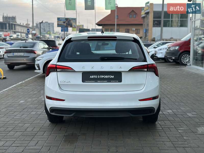 Хэтчбек Skoda Scala 2023 в Киеве