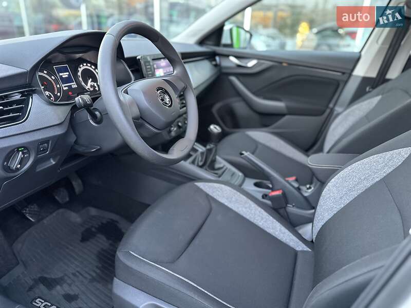Хэтчбек Skoda Scala 2023 в Киеве