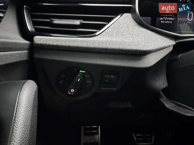 Хэтчбек Skoda Scala 2024 в Мукачево