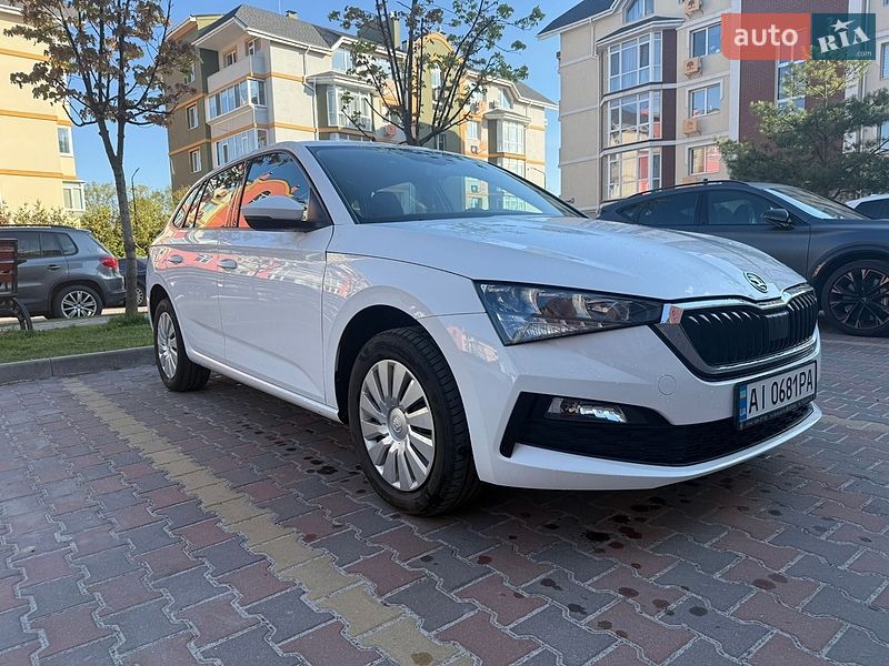 Хэтчбек Skoda Scala 2023 в Киеве