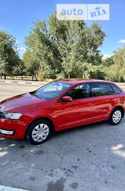 Хэтчбек Skoda Spaceback 2015 в Запорожье