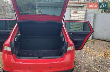 Хэтчбек Skoda Spaceback 2015 в 