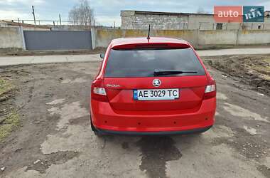 Хэтчбек Skoda Spaceback 2016 в 