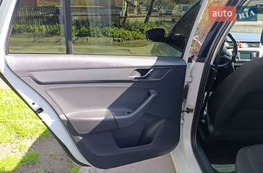 Хетчбек Skoda Spaceback 2016 в 