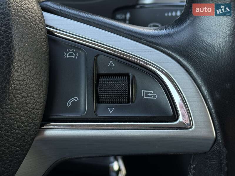 Хэтчбек Skoda Spaceback 2015 в Днепре