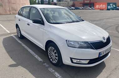 Хэтчбек Skoda Spaceback 2017 в Киеве