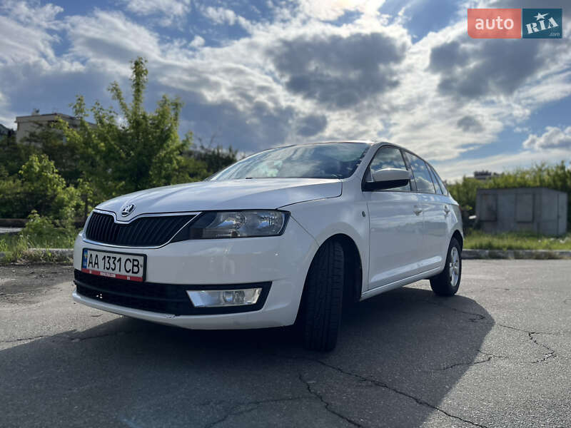 Skoda Spaceback 2014