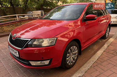 Хэтчбек Skoda Spaceback 2015 в Киеве