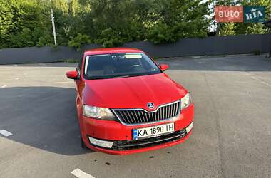 Хэтчбек Skoda Spaceback 2016 в 