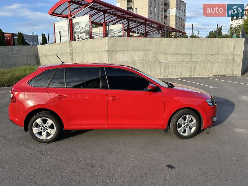 Хэтчбек Skoda Spaceback 2016 в Виннице