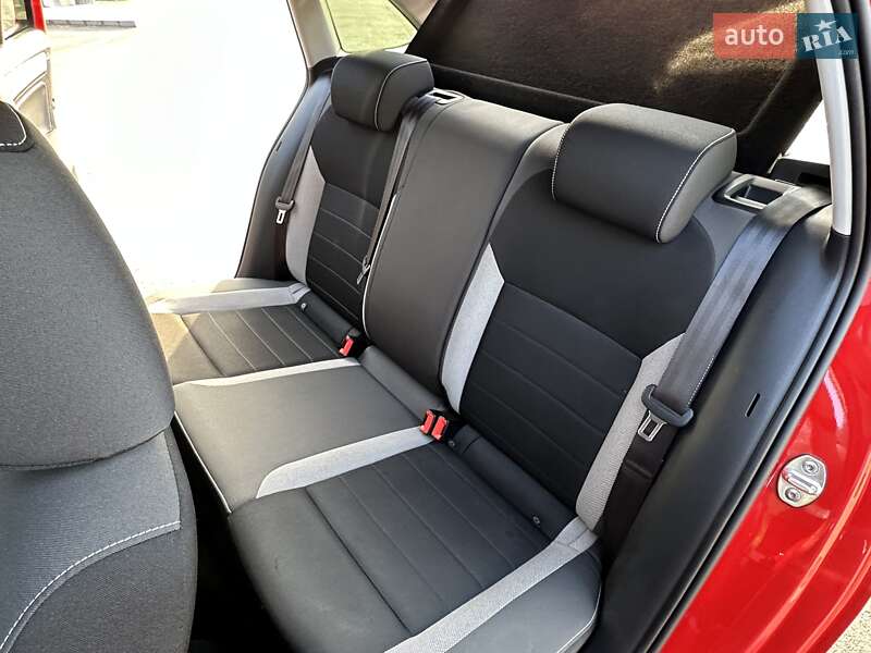 Хэтчбек Skoda Spaceback 2016 в Виннице