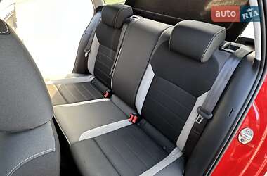 Хэтчбек Skoda Spaceback 2016 в 
