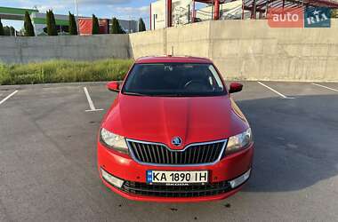 Хэтчбек Skoda Spaceback 2016 в 