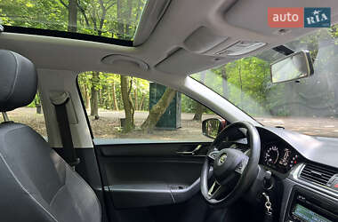 Хэтчбек Skoda Spaceback 2014 в 