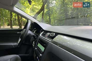 Хэтчбек Skoda Spaceback 2014 в 