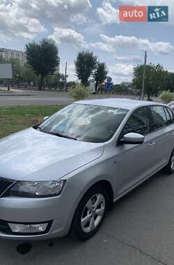 Хэтчбек Skoda Spaceback 2014 в 