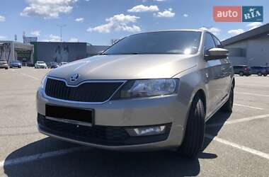 Хэтчбек Skoda Spaceback 2017 в Киеве