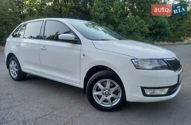 Хэтчбек Skoda Spaceback 2014 в Кривом Роге