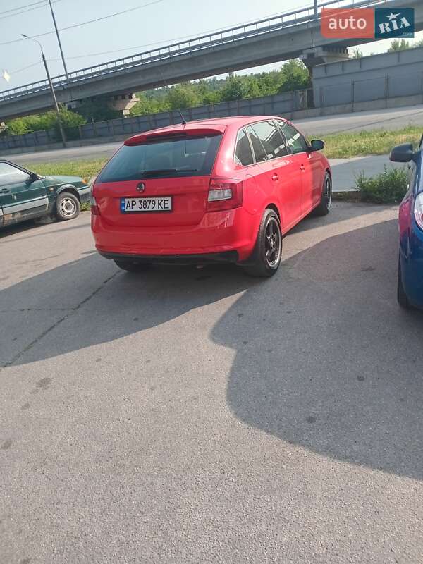Хэтчбек Skoda Spaceback 2015 в Запорожье