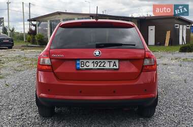 Хэтчбек Skoda Spaceback 2015 в 