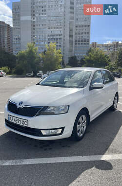 Хэтчбек Skoda Spaceback 2016 в Киеве