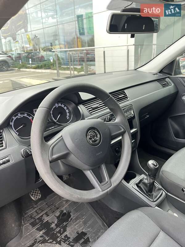 Хэтчбек Skoda Spaceback 2018 в Киеве фото 15 Хэтчбек Skoda Spaceback 2018 в Киеве