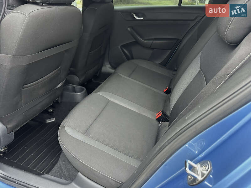 Хэтчбек Skoda Spaceback 2014 в Кропивницком фото 27 Хэтчбек Skoda Spaceback 2014 в Кропивницком