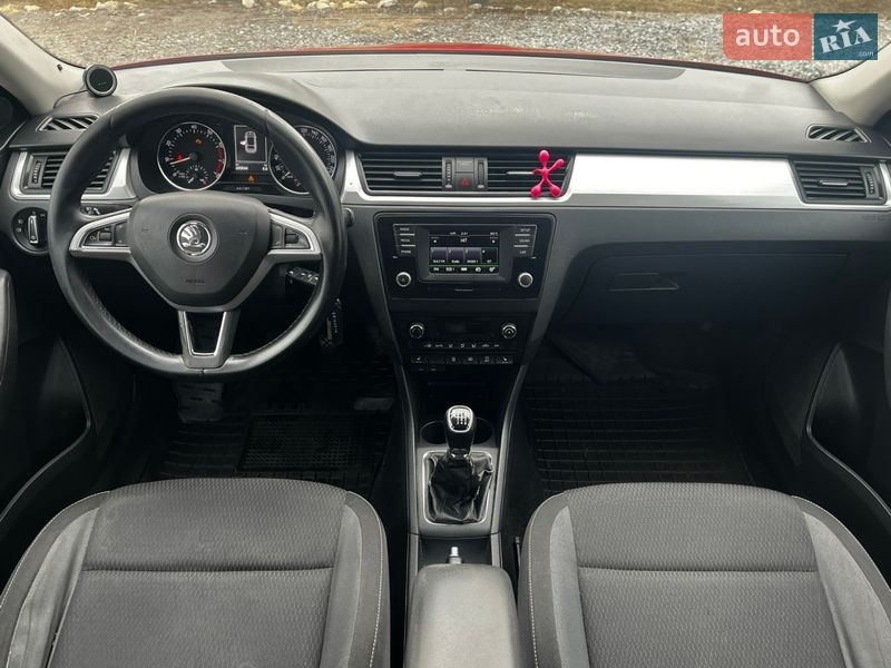 Хэтчбек Skoda Spaceback 2015 в Львове