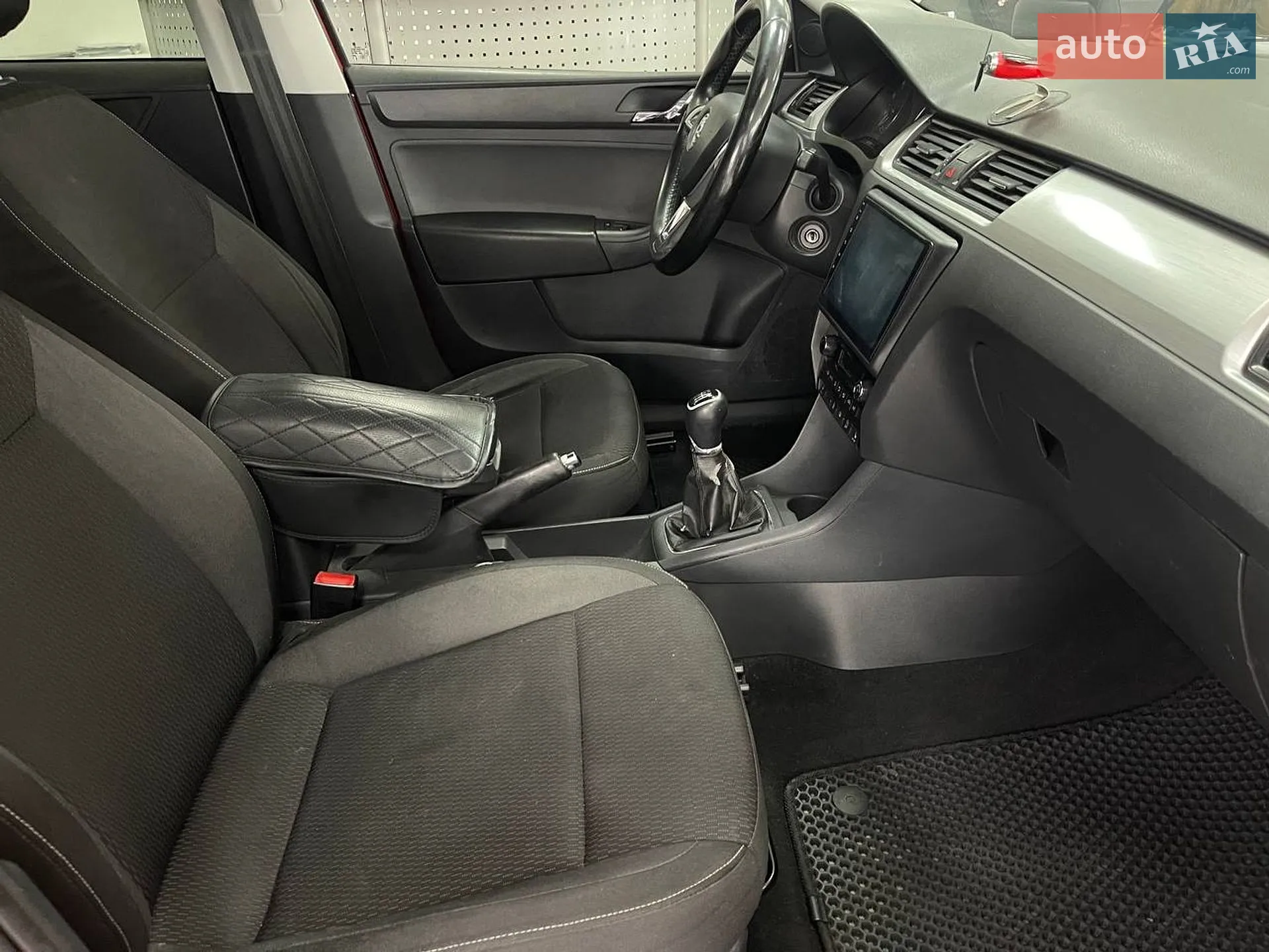 2015 Skoda Rapid - мініатюра 24