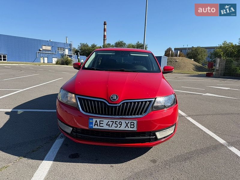 Хетчбек Skoda Spaceback 2015 в Дніпрі фото Хетчбек Skoda Spaceback 2015 в Дніпрі