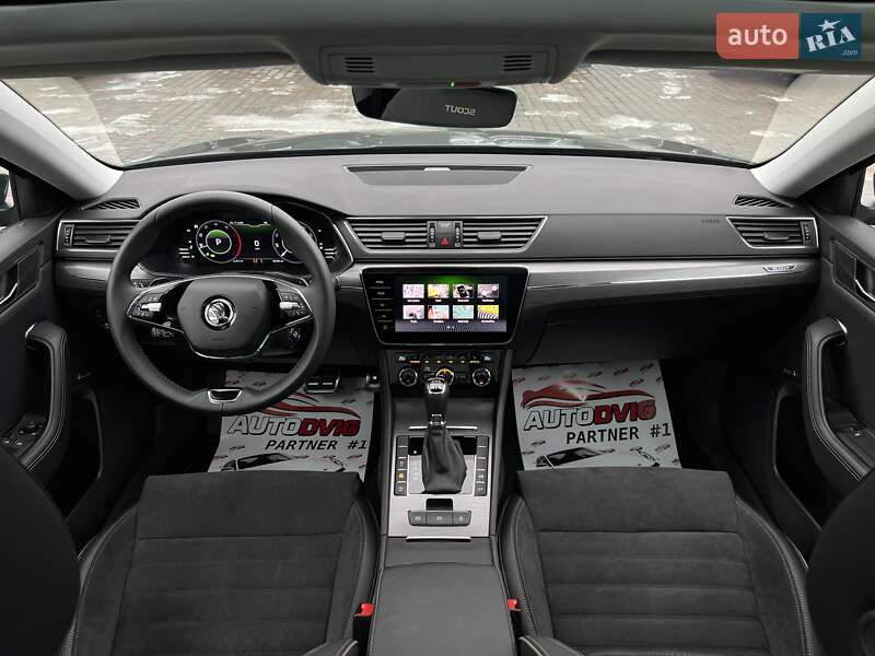 Универсал Skoda Superb Scout 2021 в Киеве