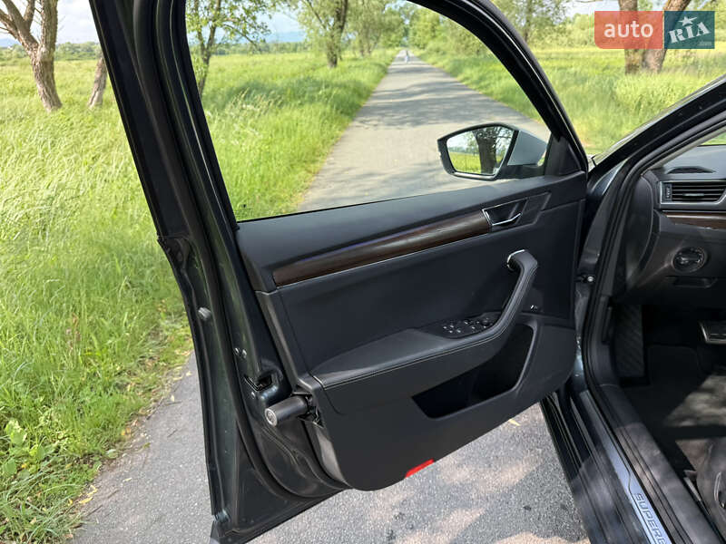 Универсал Skoda Superb Scout 2020 в Хусте