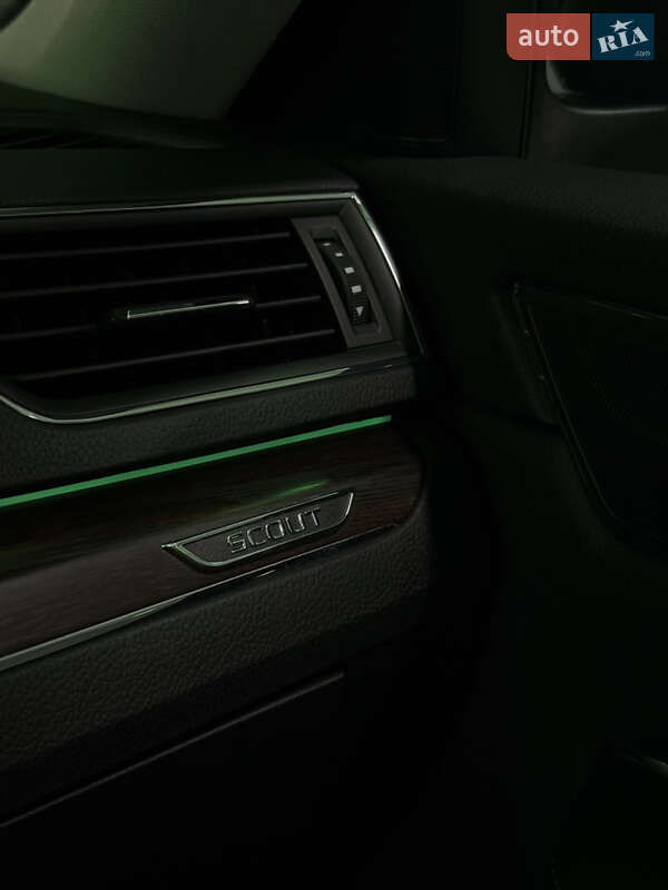 Универсал Skoda Superb Scout 2019 в Киеве фото 42 Универсал Skoda Superb Scout 2019 в Киеве