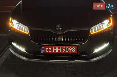 Универсал Skoda Superb Scout 2019 в 