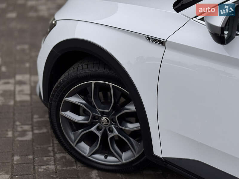 Универсал Skoda Superb Scout 2020 в Ровно