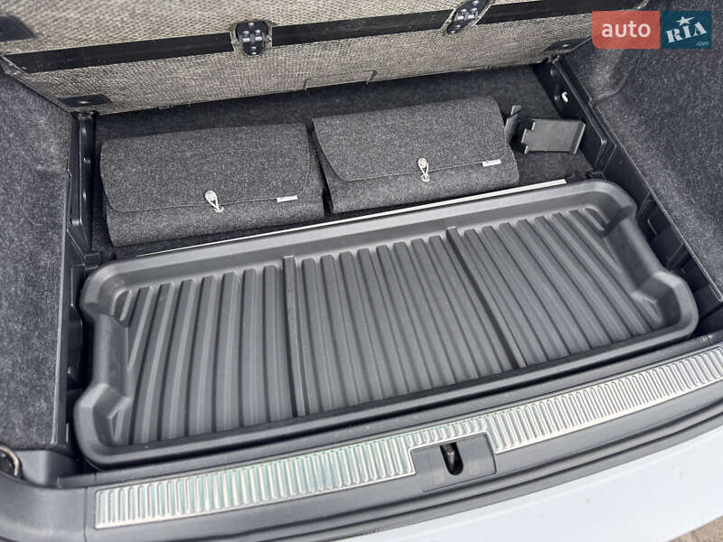 Универсал Skoda Superb Scout 2020 в Ровно