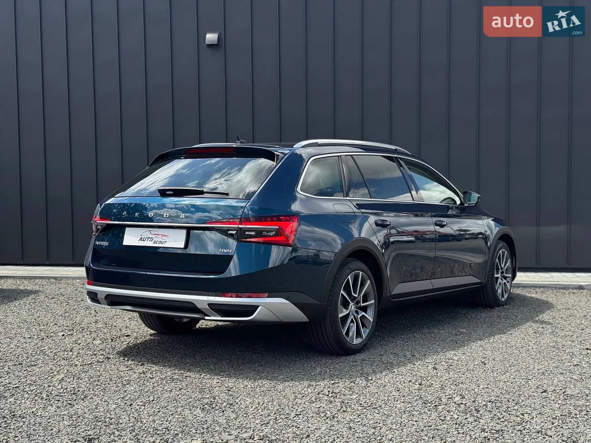 2020 Skoda Superb - мініатюра 7