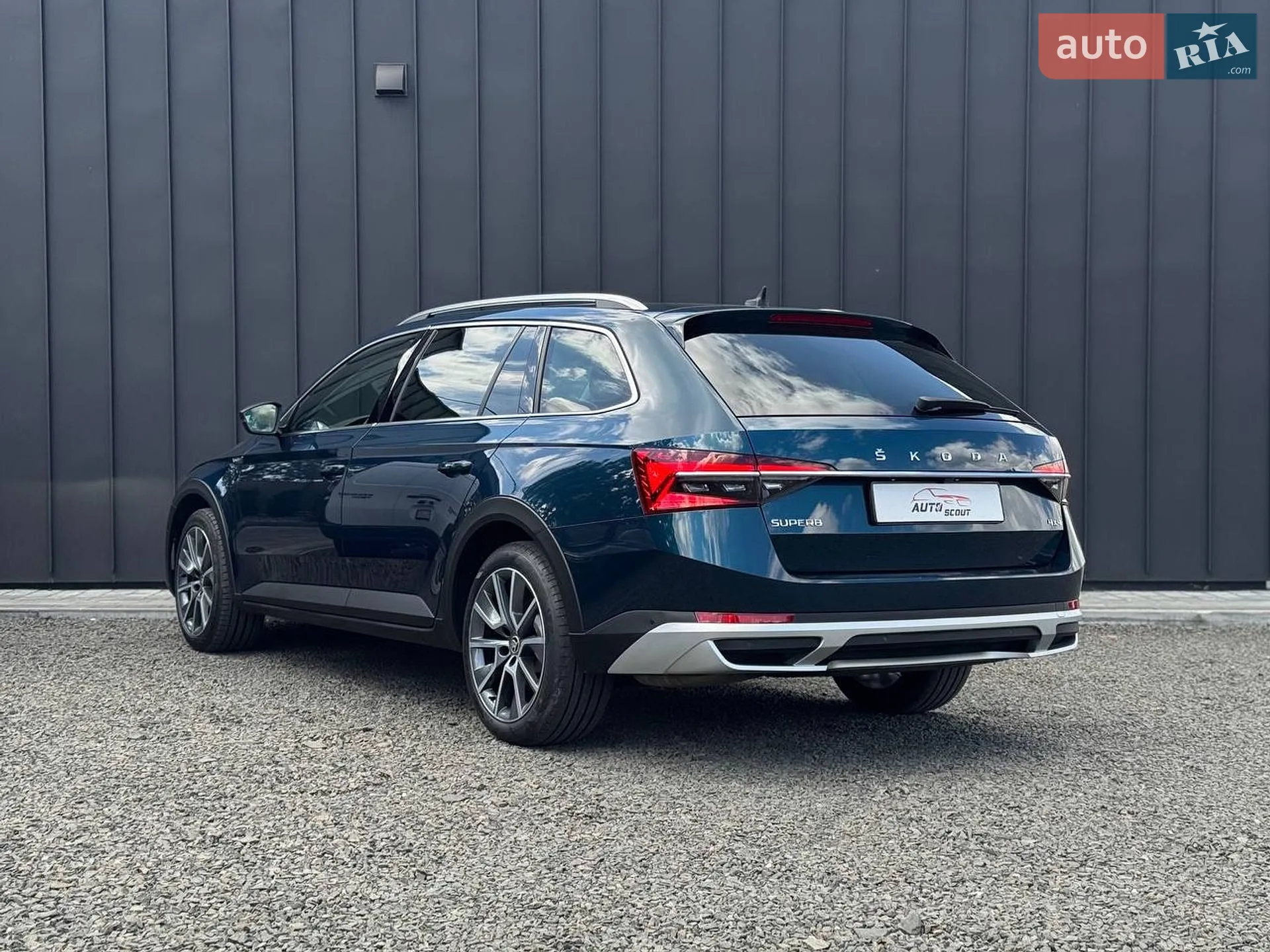 2020 Skoda Superb - мініатюра 5