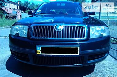 Седан Skoda Superb 2002 в Киеве