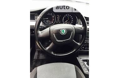Седан Skoda Superb 2011 в 