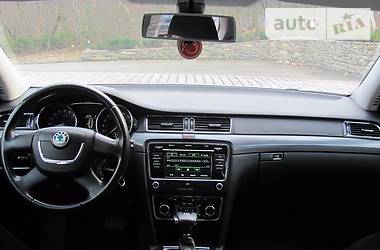 Седан Skoda Superb 2011 в Тернополе