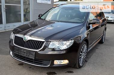 Універсал Skoda Superb 2012 в Луцьку