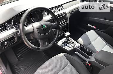 Седан Skoda Superb 2010 в Харькове