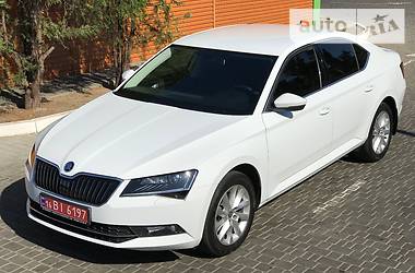 Седан Skoda Superb 2016 в Одессе