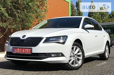 Седан Skoda Superb 2016 в Одессе