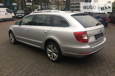 Универсал Skoda Superb 2014 в Виннице