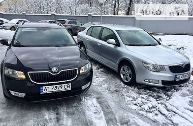 Седан Skoda Superb 2012 в Ивано-Франковске