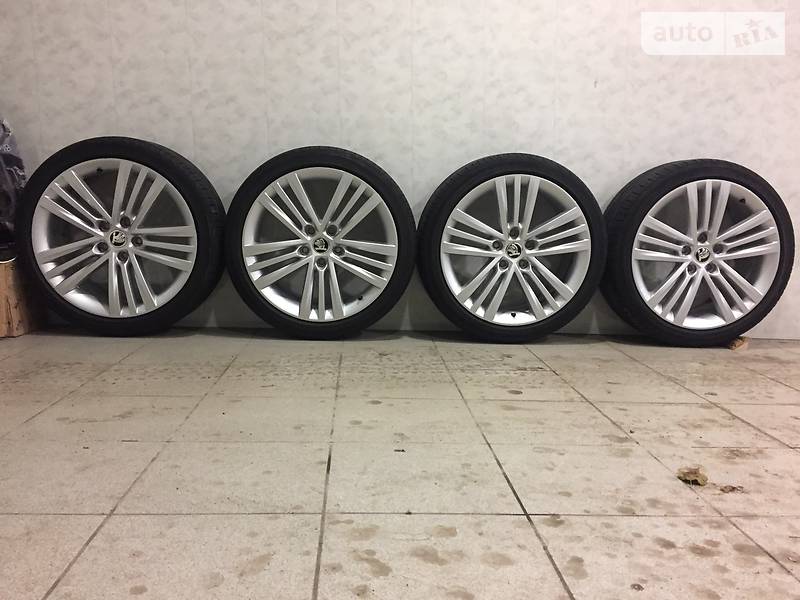 Універсал Skoda Superb 2013 в Кременчуці фото 53 Універсал Skoda Superb 2013 в Кременчуці