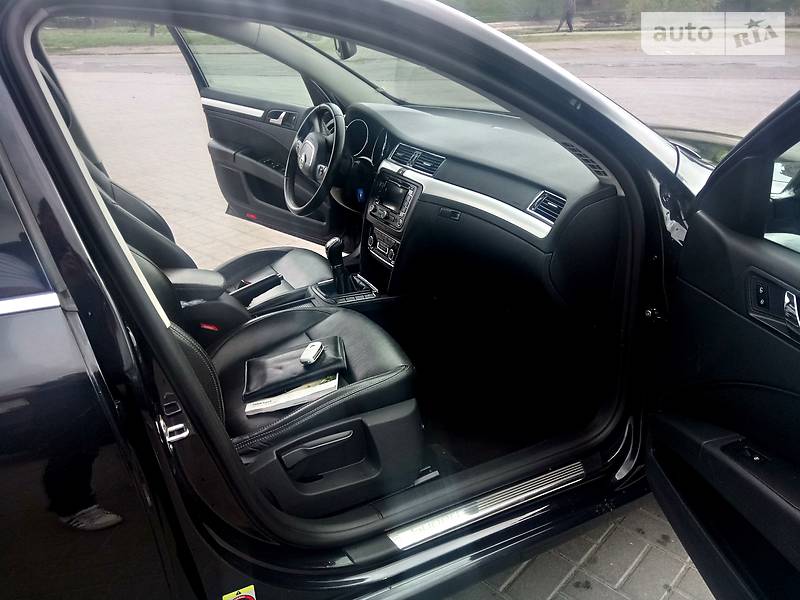 Лифтбек Skoda Superb 2012 в Мукачево