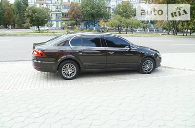 Седан Skoda Superb 2013 в Дніпрі